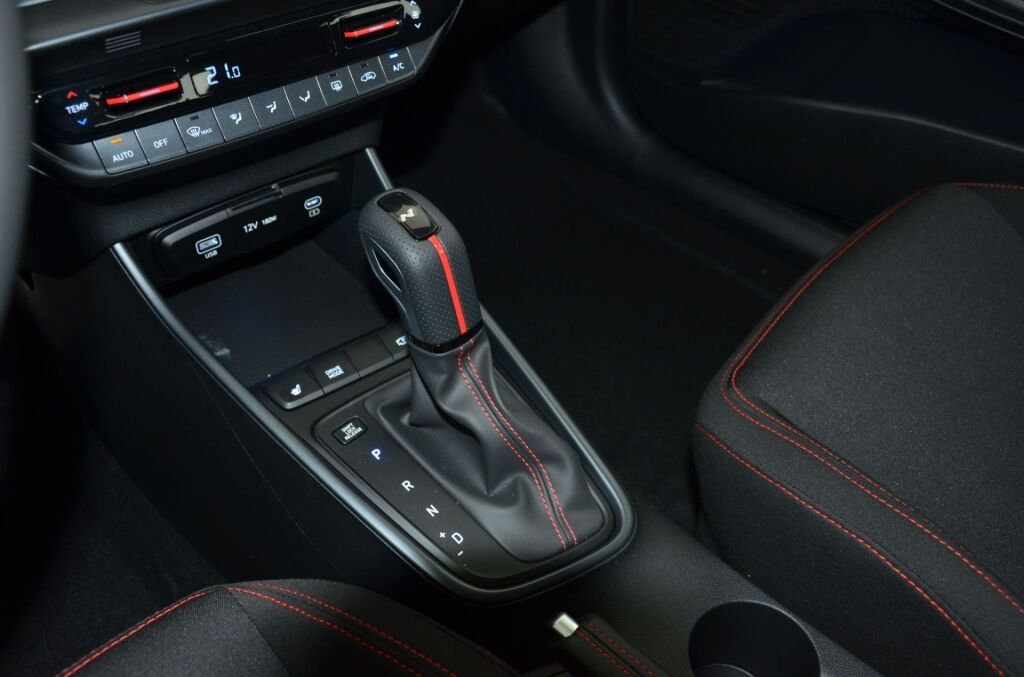 HYUNDAI i20 1.0 T-GDi N-Line DCT MHEV - Ebnat-Kappel