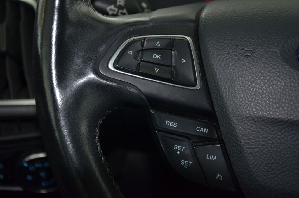 FORD Focus 1.5 TDCi ECO Titanium - Ebnat-Kappel